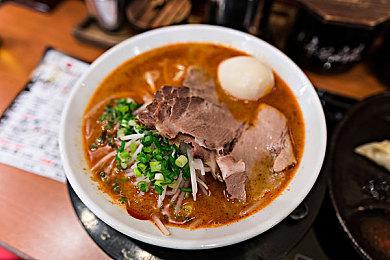 《星刃》PC版新衣展示视频 太性感让玩家激动不已